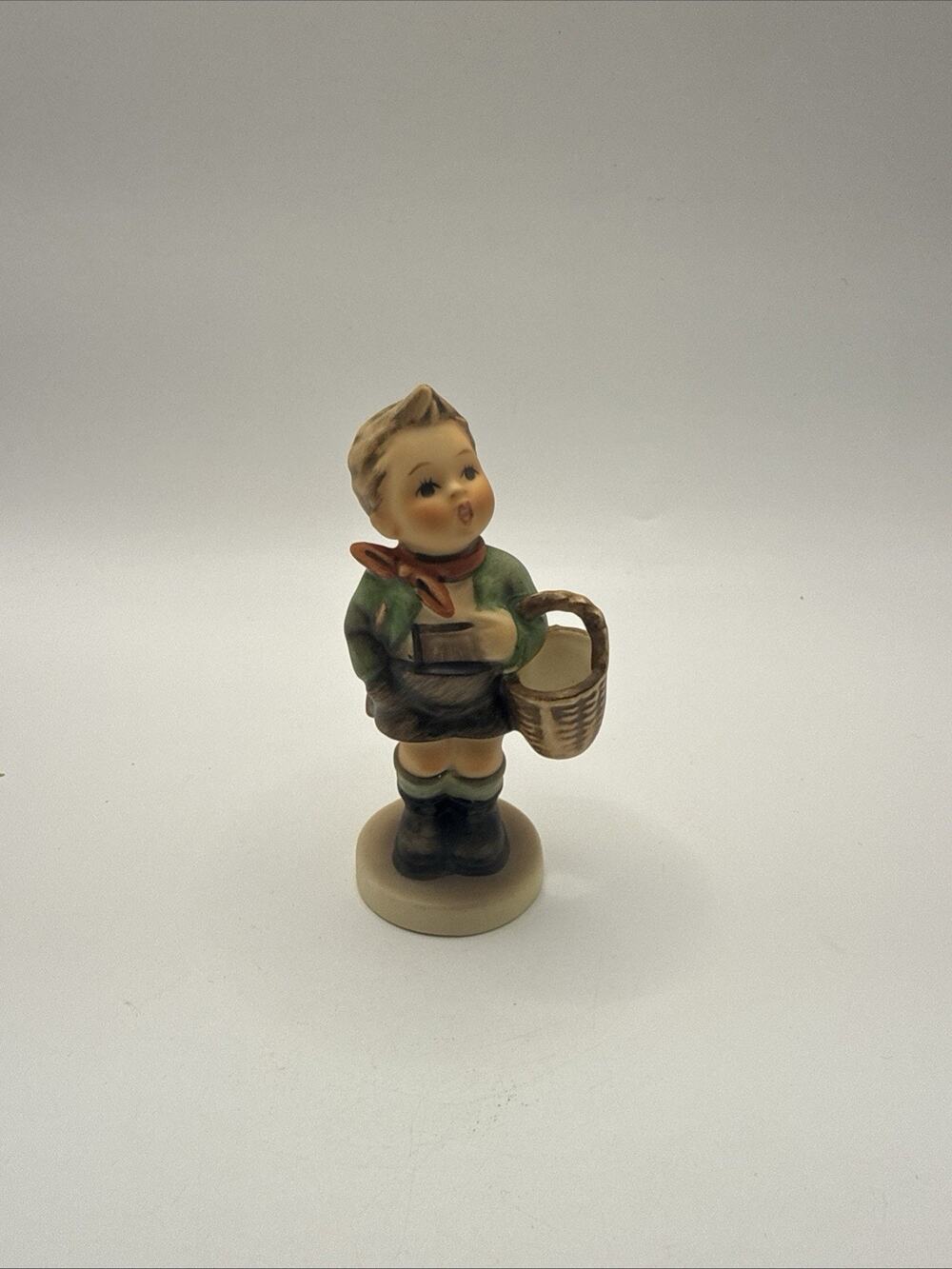 Goebel Hummel "Village Boy" 4 Inch Figurine 51 3/0 W. Germany *